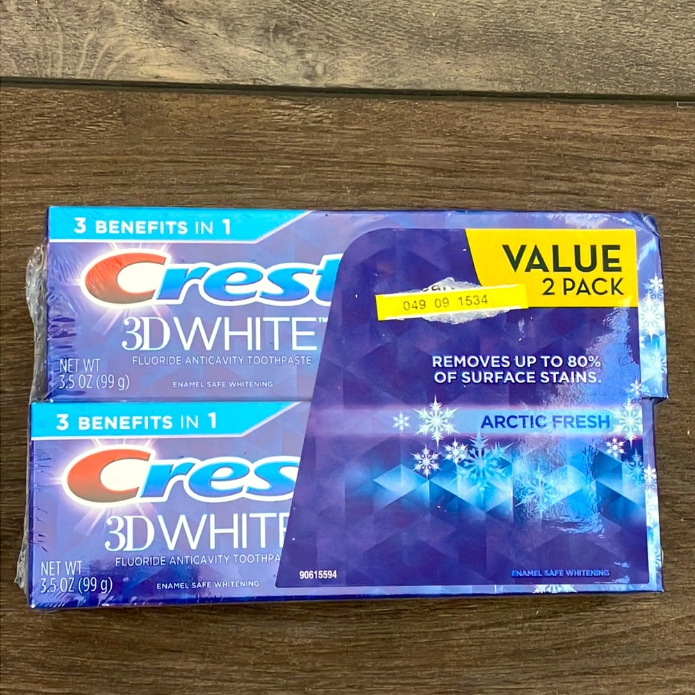 2 Pack Crest 3D White Toothpaste